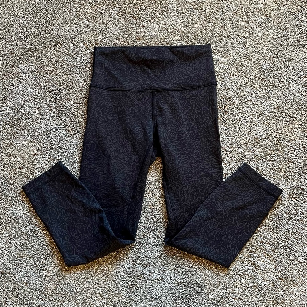 Lululemon Wunder Train HR 23” Black Size 6
